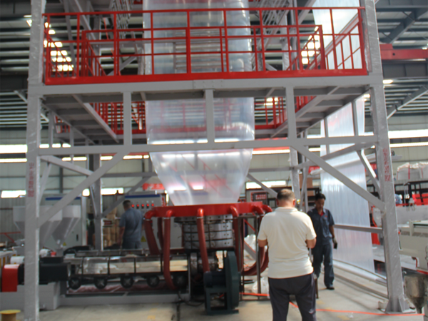 2FM4800超寬地膜機(jī)組